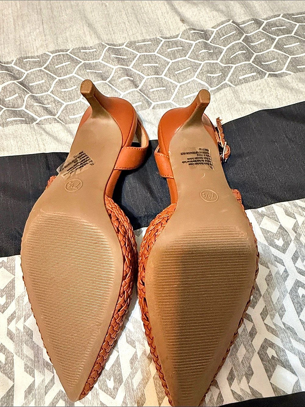 Universal thread Woven Pointed-Toe Slingback Heels Brown US 7.5 - Picture 4 of 6